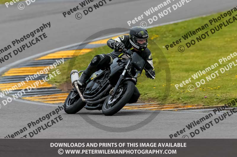PJM Photography;anglesey no limits trackday;anglesey photographs;anglesey trackday photographs;enduro digital images;event digital images;eventdigitalimages;no limits trackdays;peter wileman photography;racing digital images;trac mon;trackday digital images;trackday photos;ty croes
